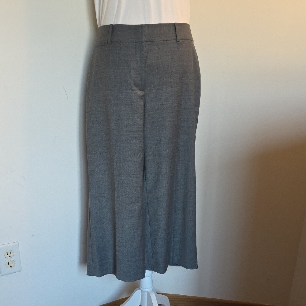 Gray Wide-Leg Crop Trousers